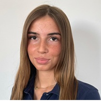 Fachangestellte Natascha Schmitt